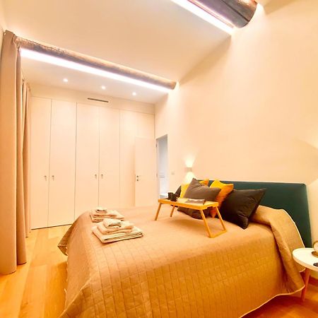 Amazing San Lorenzo 19, Rolli Palace Unesco - Stunning View Overlooking The Cathedral - Free Private Parking- เจนัว ภายนอก รูปภาพ